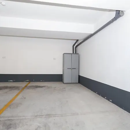 Luxurious T2 With Pool & Breathtaking Ocean Views By Becherish *