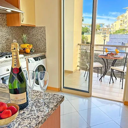 דירה Luxurious T2 With Pool & Breathtaking Ocean Views By Becherish *