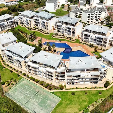 شقة Luxurious T2 With Pool & Breathtaking Ocean Views By Becherish *